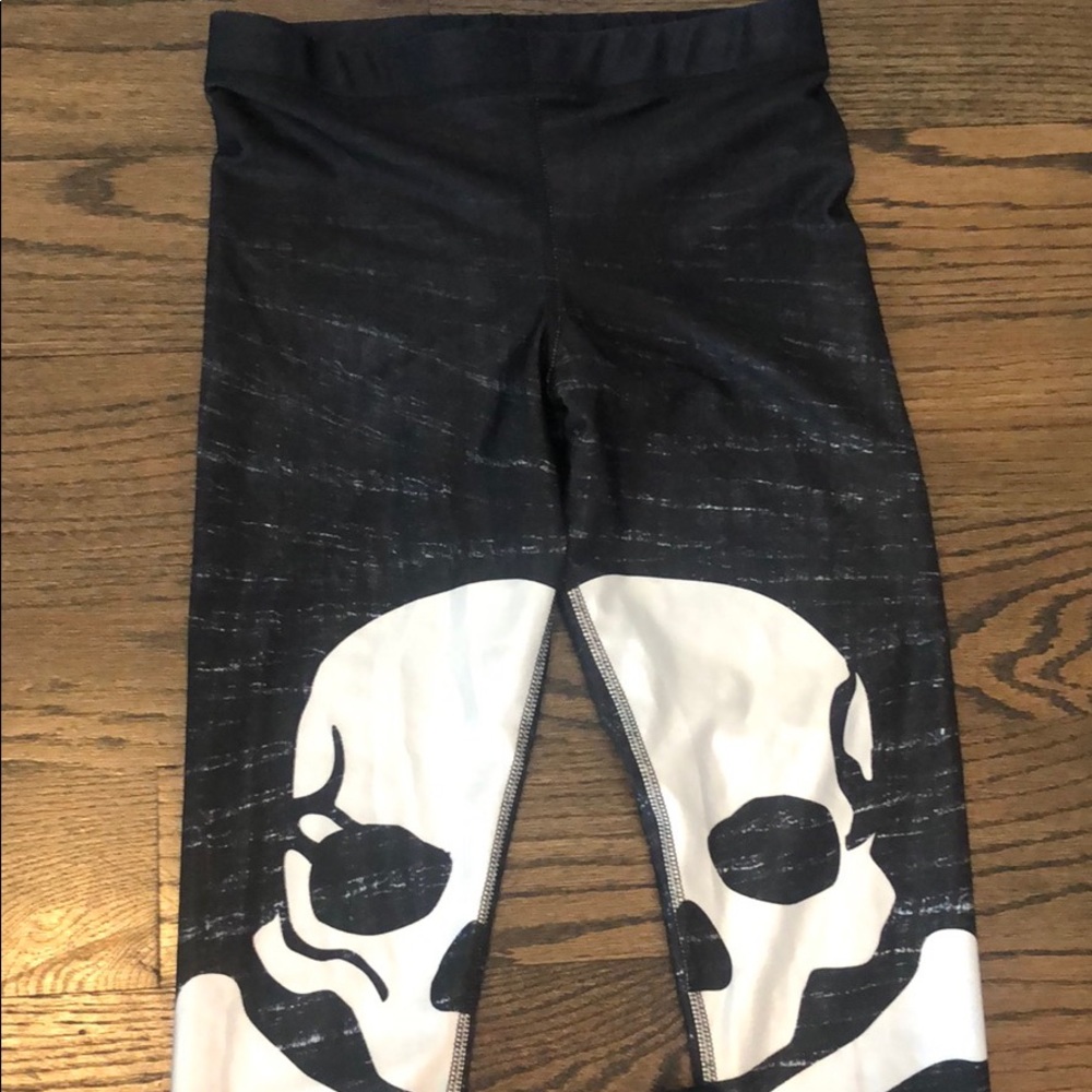 Soulcycle sports bra and leggings